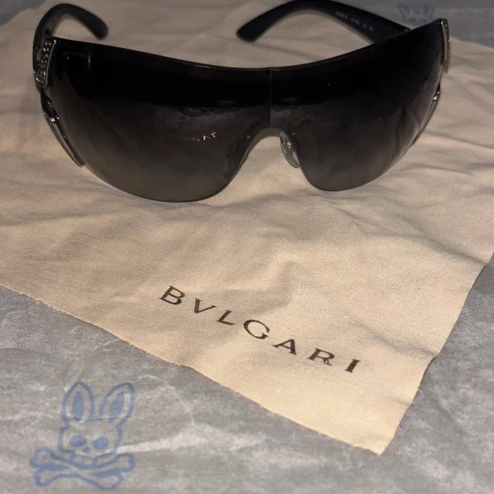 Bulgari Gradient Black Sunglasses with Silver Detail - Picture 10 of 12